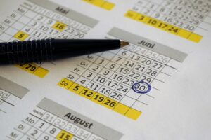 白髪染めにかかる年間の費用はいくら？